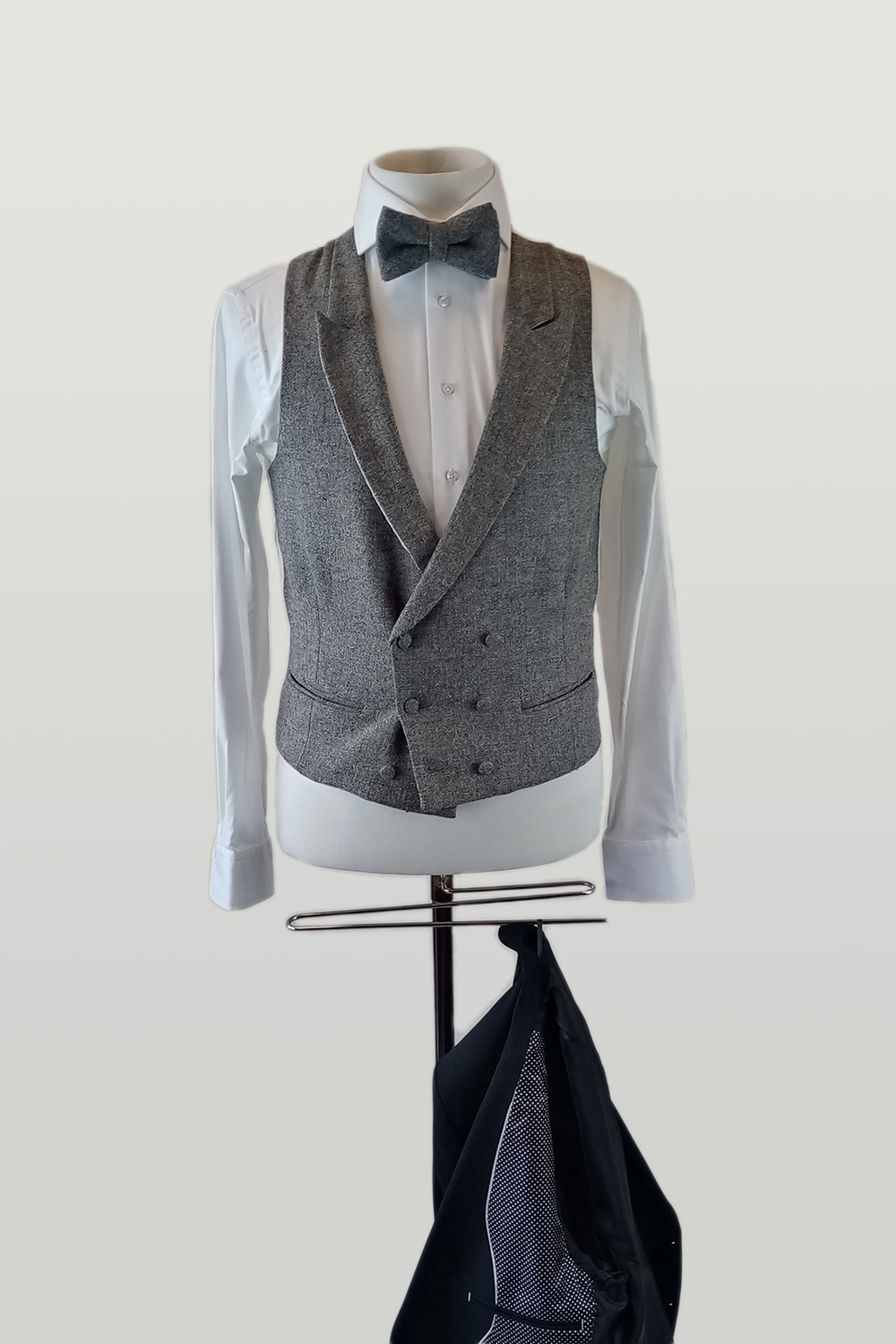 Grey Suit With Vest - Wessi