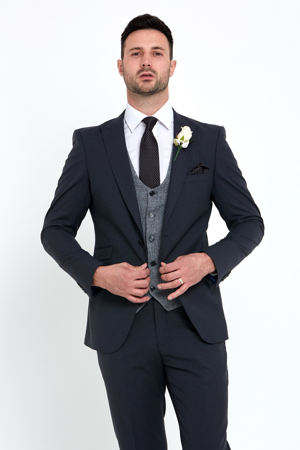 Elegant men's suit, Grey, Slim Fit, Jacket, Vest and Pants - C3927