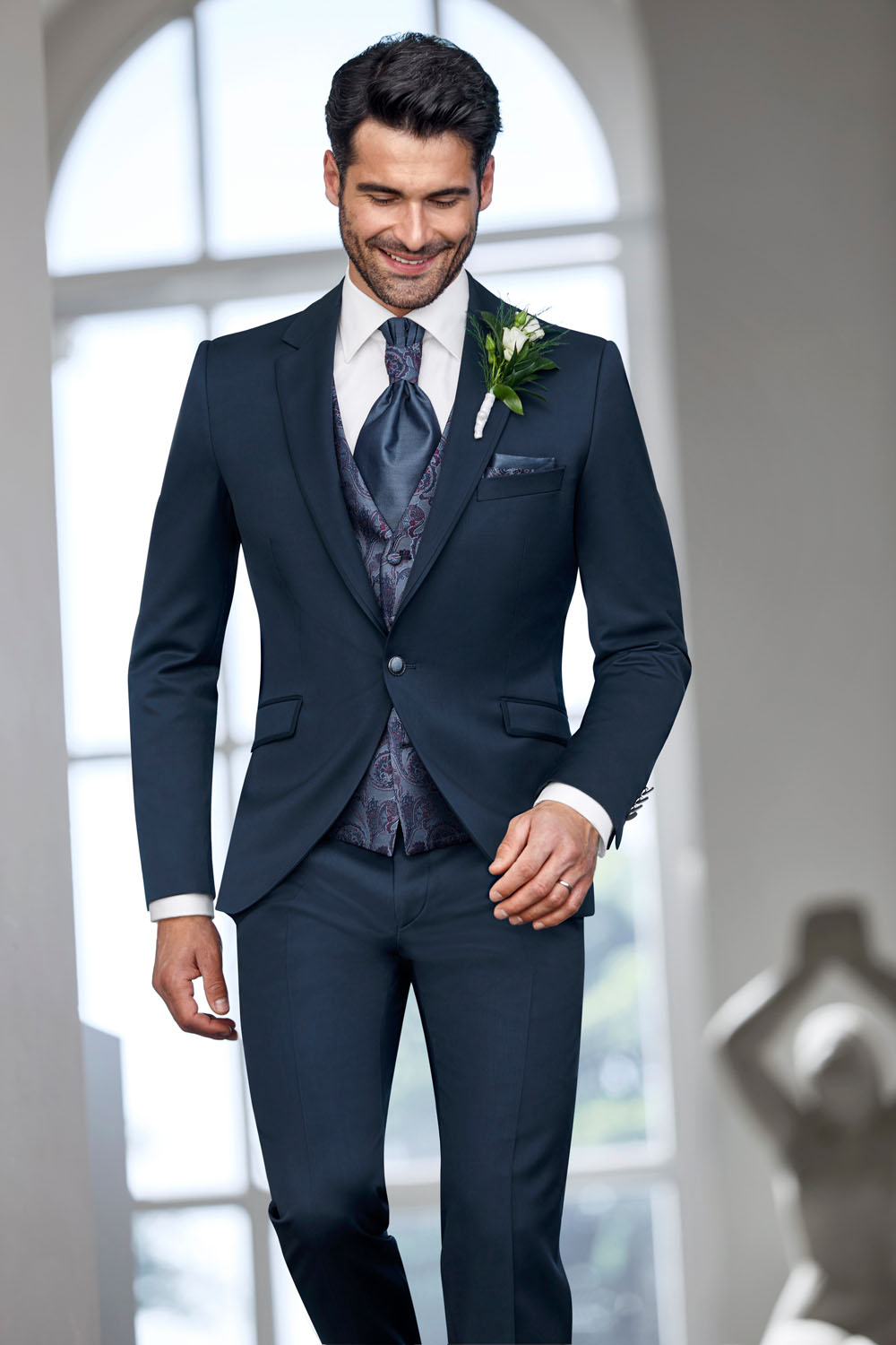 Midnight Blue 3 piece Wedding Suit - Tom Murphy's Formal and Menswear